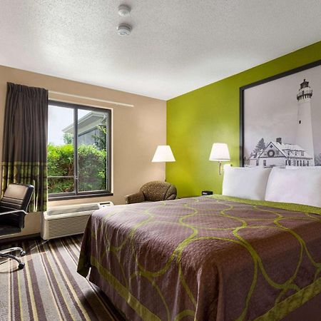 Hotel Super 8 By Wyndham Germantown/Milwaukee Zewnętrze zdjęcie